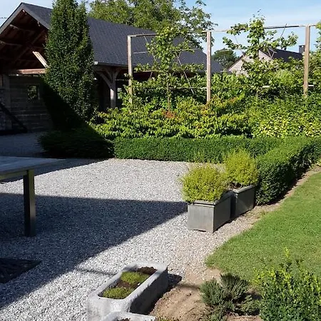 Au Tiyou Cote Jardin * Gerin